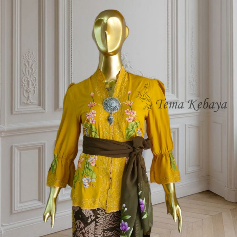 Kebaya Lukis Bunga Lotus - Rayon - Kuning