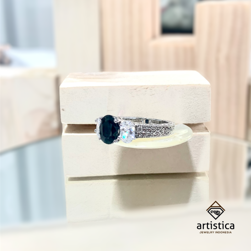 Cincin Permata Crystal Hitam