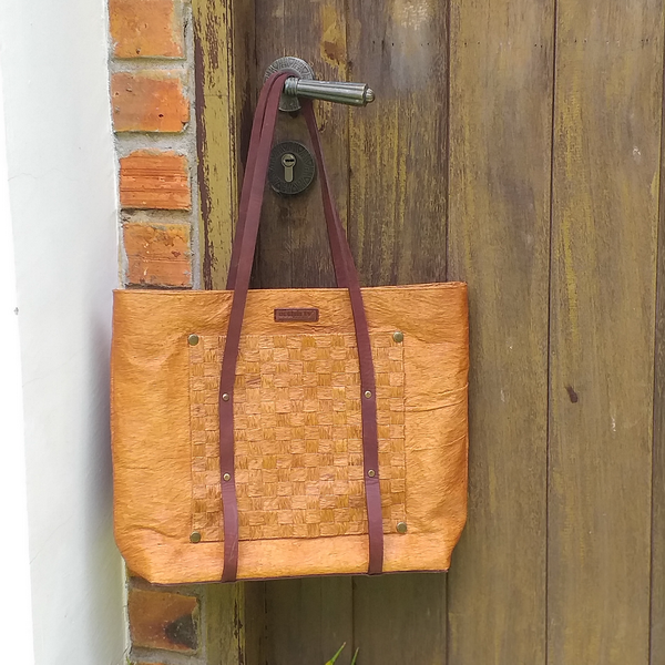Tote Bag Anyam Kulit Kayu