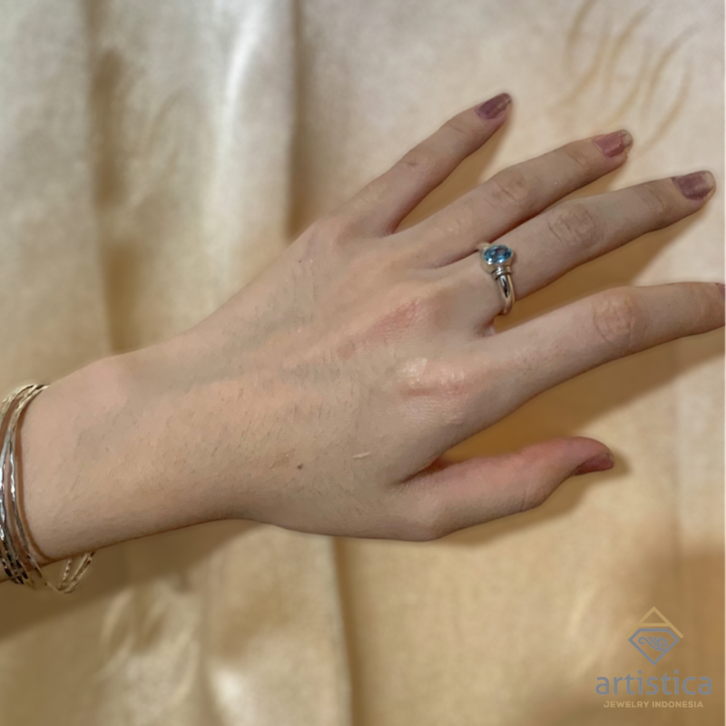 Cincin Eksklusif Wanita Custom Desain