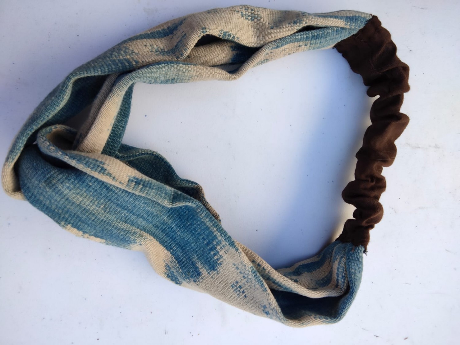 Bandana tenun Sumba Biru